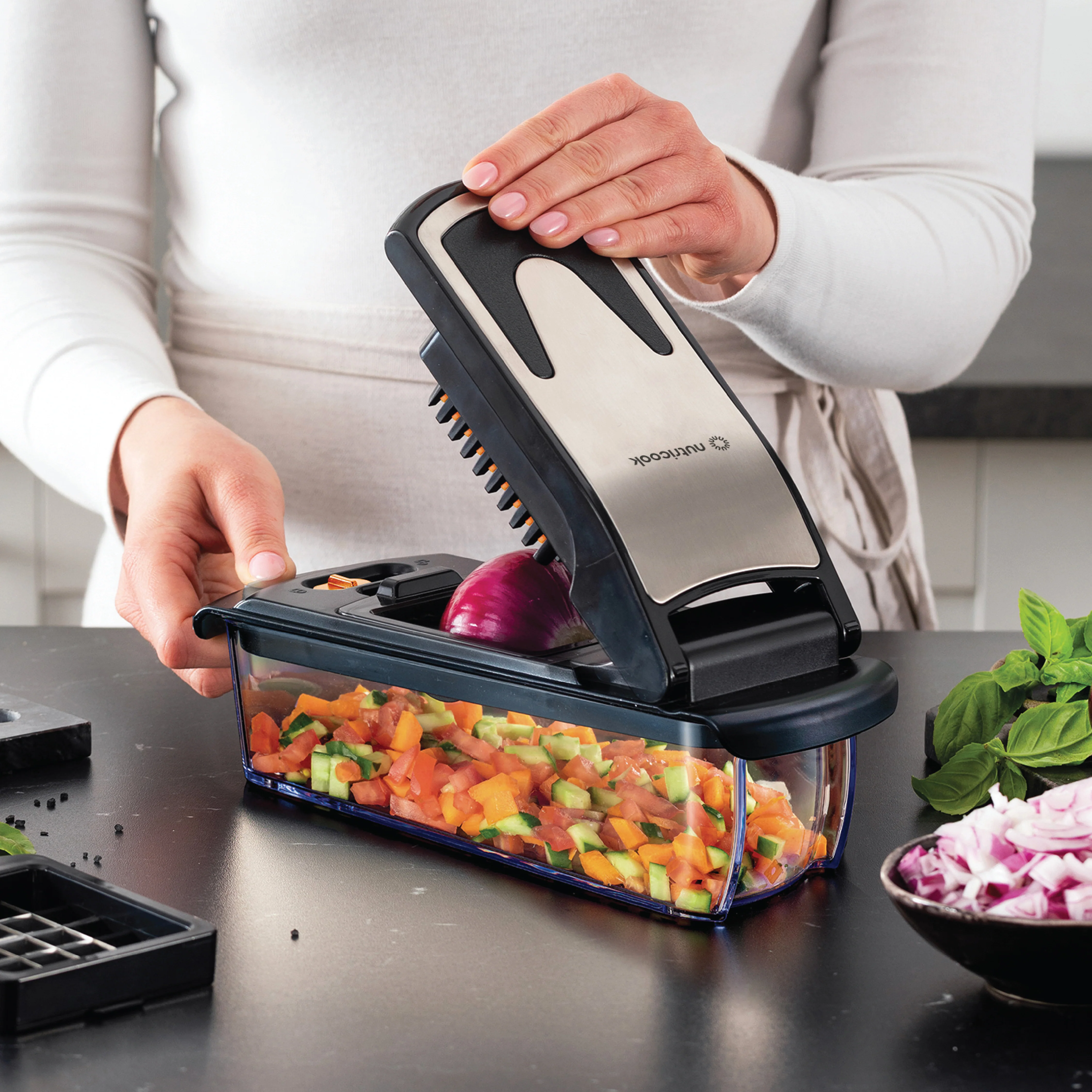 Vegetable Chopper - Essentials - Image 3